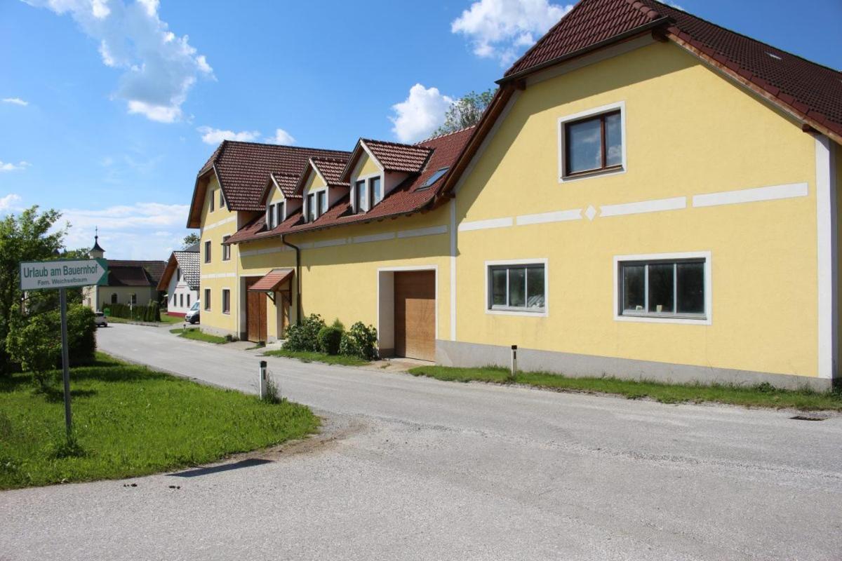 Urlaub Am Bauernhof Weichselbaum Apartment Schloss Rosenau Exterior photo